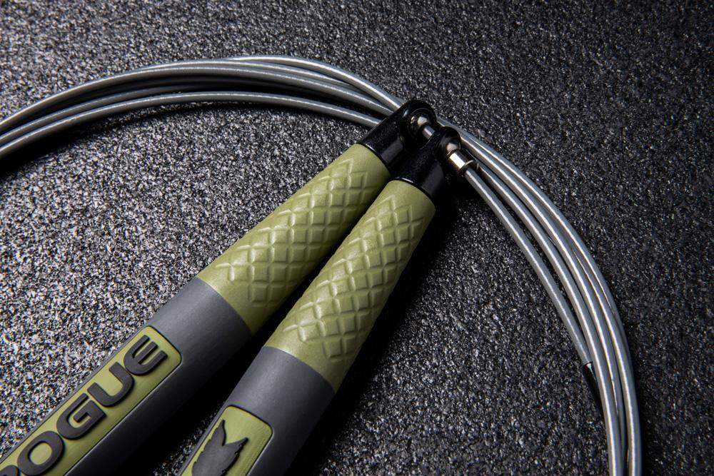 Cuerda De Saltar Hypefit Speed Rope - Acero Con PVC, Mangos Antideslizantes, Rodamientos 360°, Ajustable, Incluye Bolsa
